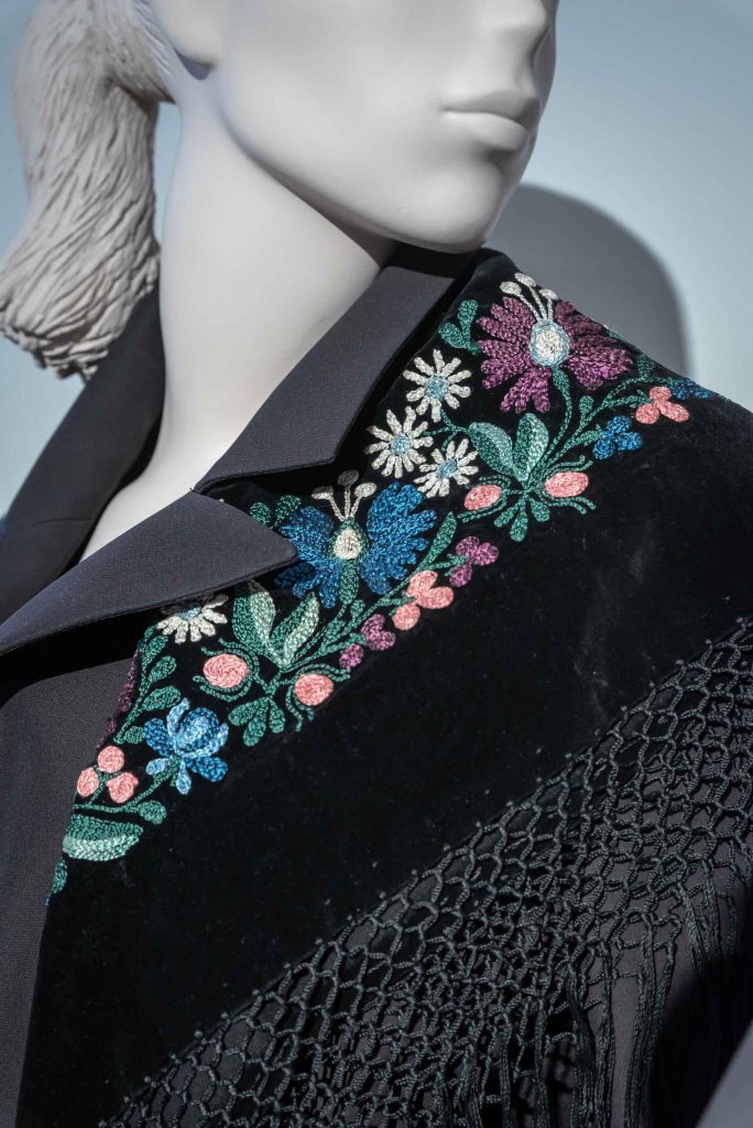 Esterházy-kastély kiállítás Fertőd program divatkiállítás